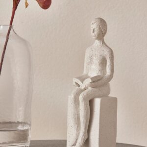 ESCULTURA MULHER EM POLIRRESINA